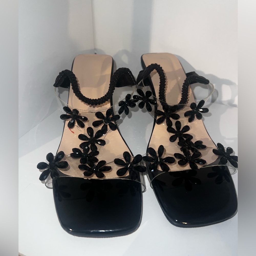 Elegant Black Floral Women's Sandals